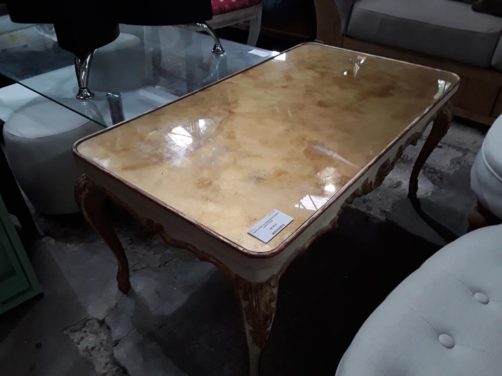 TABLE BASSE ITALIENNE 95X54 DEFAUT SUR PLATEAU