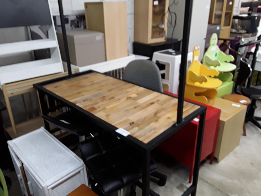 TABLE DESSERTE 62X131 CADRE METAL PLATEAU LAMMELE BOIS AVEC ARCEAU