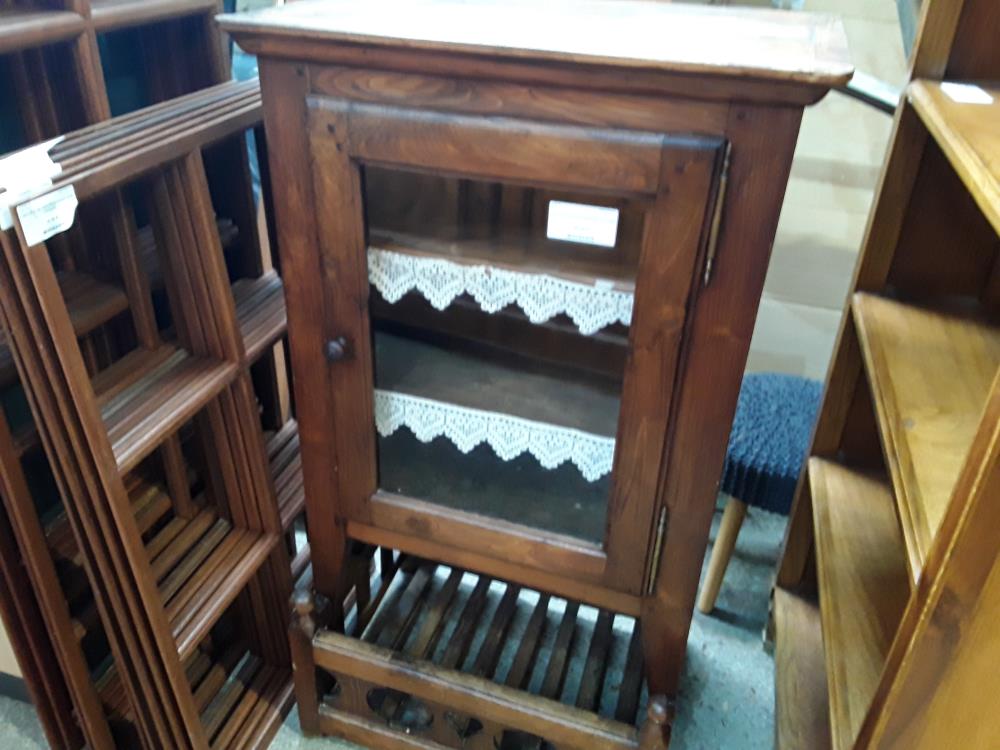 MEUBLE PANNETIERE ANCIEN 1P VITREE