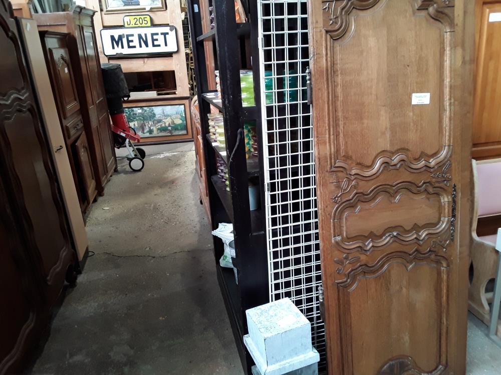 PAIRE DE PORTES  D ARMOIRE ANCIENNES CHENE CLAIR