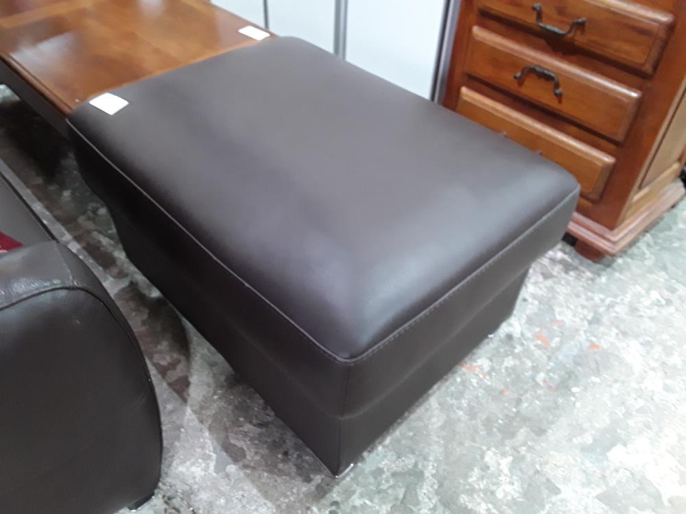 POUF COFFRE CUIR MARRON 