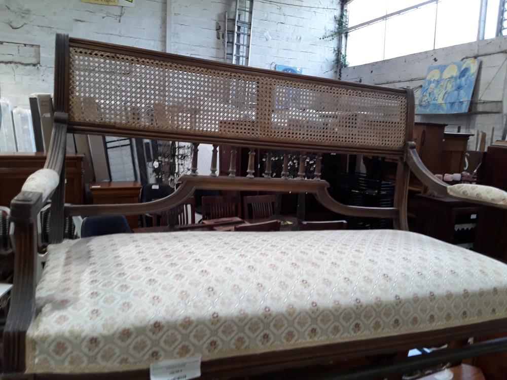 BANQUETTE DE STYLE LOUIS XVI TISSU DOSSIER CANNE 