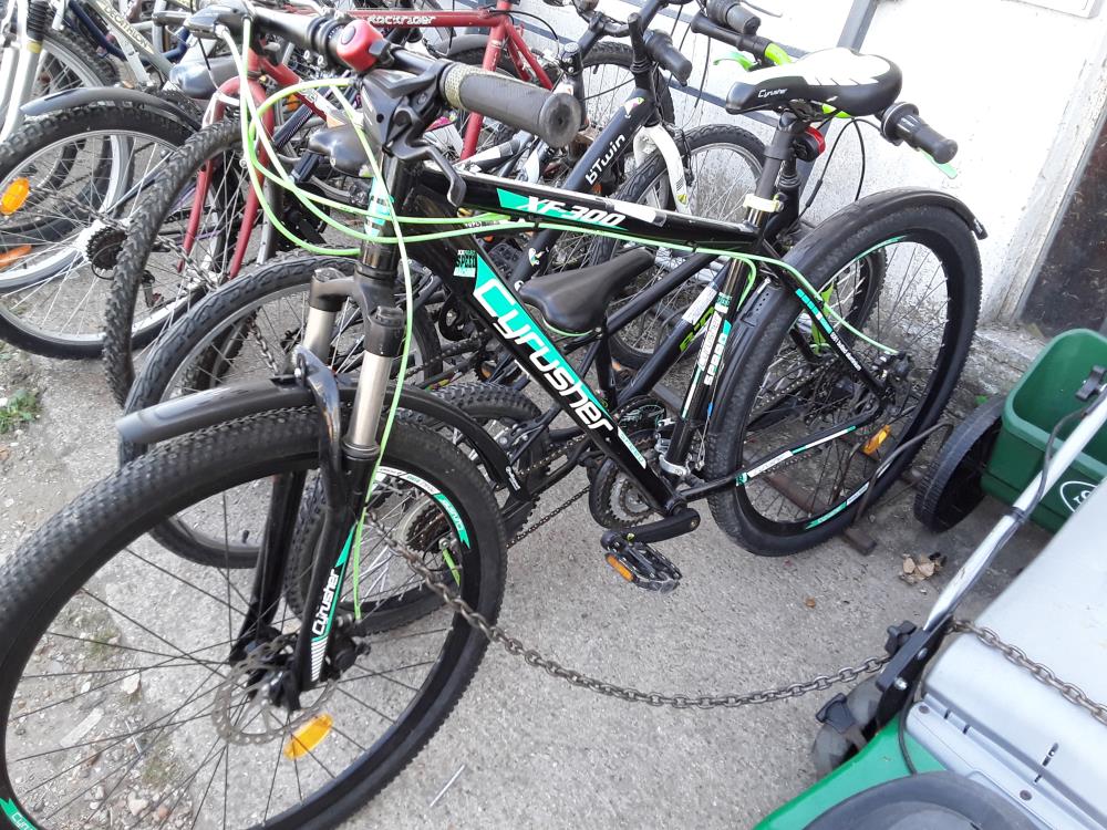 VTT NOIR ET VERT CYRUSHER XF300 FREINS A DISQUE