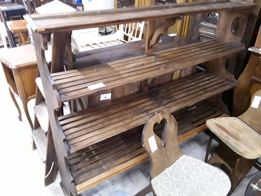 VAISSELIER 138X114 CM 3 PLATEAUX LATTE SAPIN