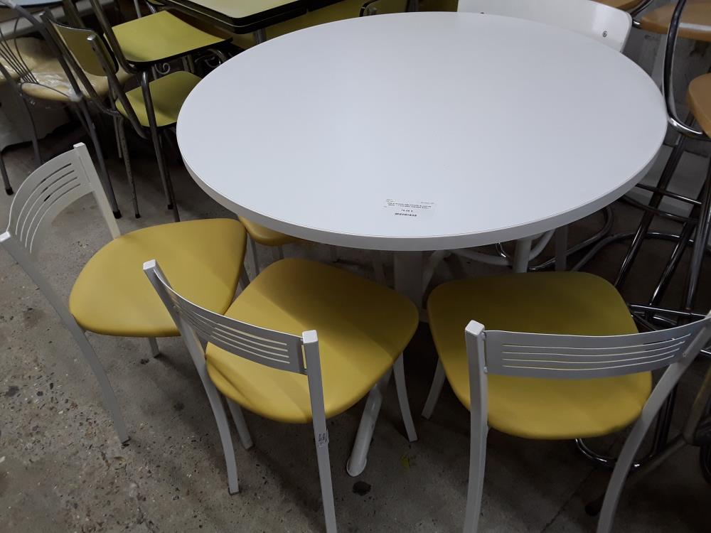 TABLE RONDE MELAMINEE BLANCHE 90CM + 4 CHAISES ASSISES SIMILI JAUNE