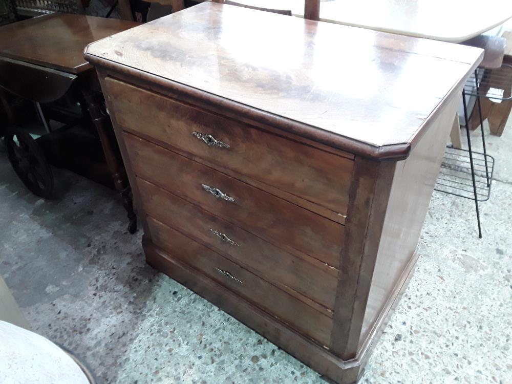 COMMODE 80/47CM RONCE DE NOYER 4 TIROIRS