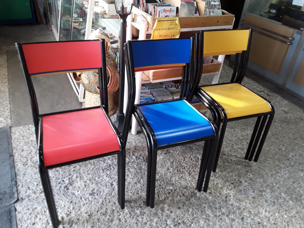 CHAISE ECOLIER COLORIS VARIES 