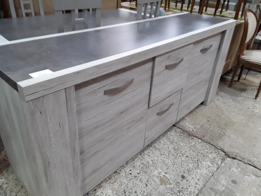 BUFFET BAS GRIS BICOLORE FACON GRANIT  2M 3T 1