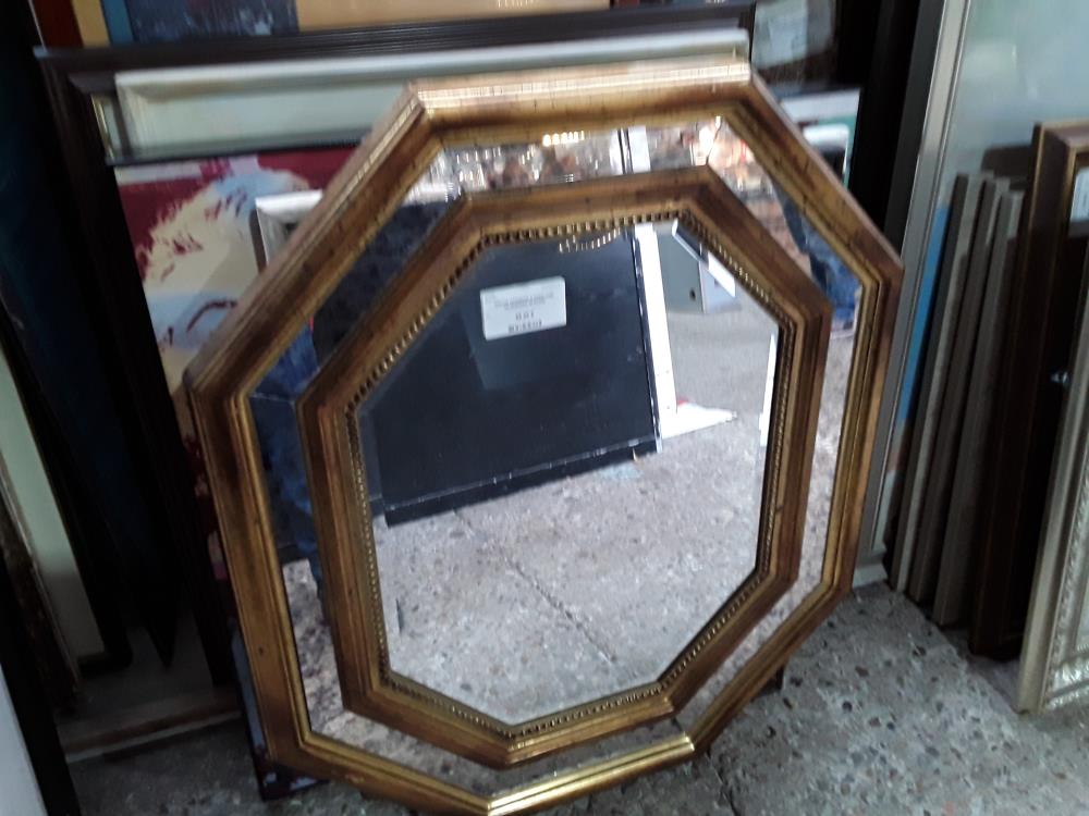 MIROIR MODERNE A PARCLOSE OCTOGONAL 67/81CM