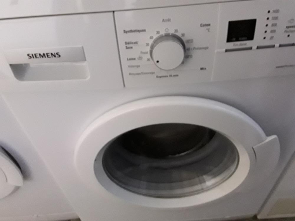 MACHINE A LAVER SIEMENS HUBLOT ESS 1400T