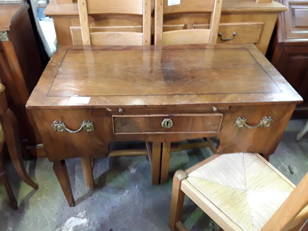 BUREAU ANCIEN MARQUETE MERISIER 1TIRETTE 1 T 2 POIGNEE GUIRLANDE LAITON 