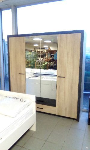 CANYON ARMOIRE 4P/4T
