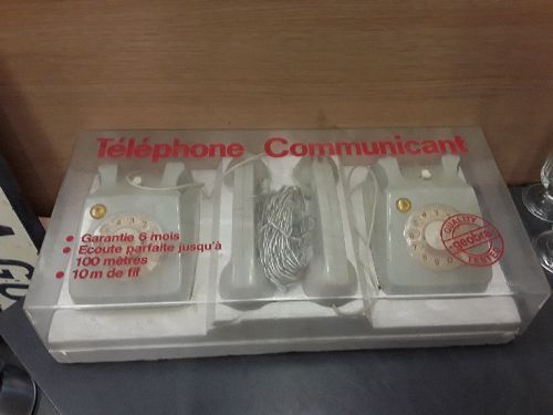 TÉLÉPHONE COMMUNICANT ANNÉE 70
