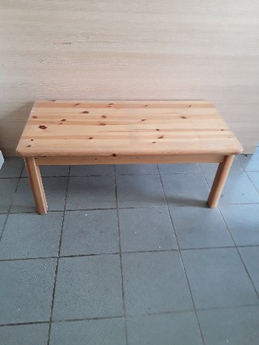 TABLE BASSE