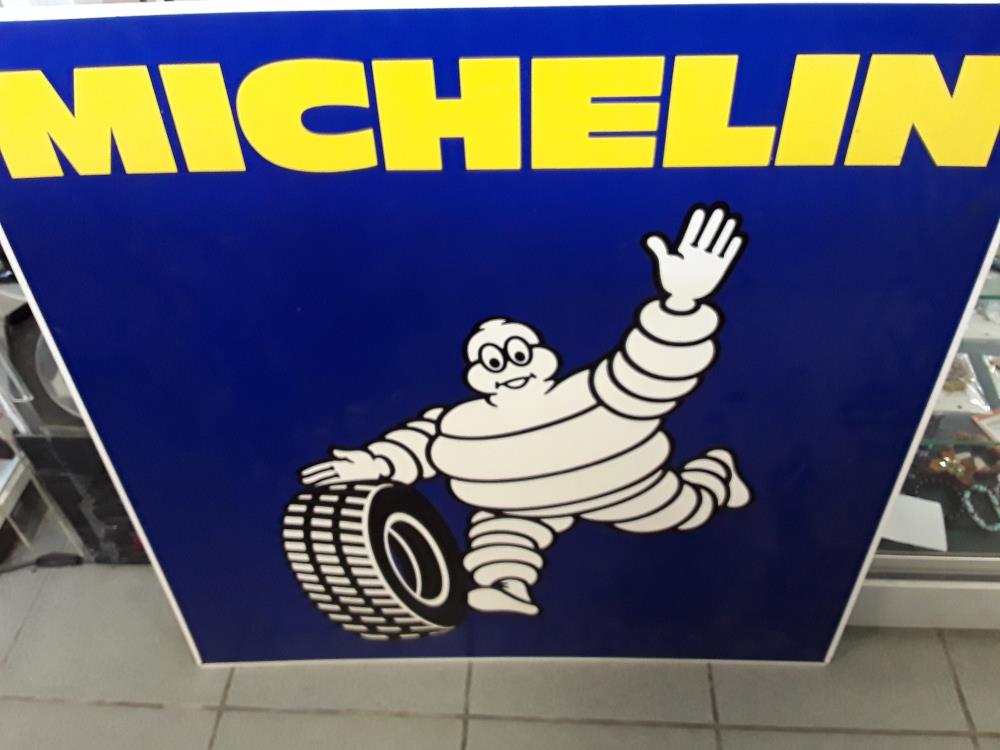 PLAQUE MICHELIN 80 X 80
