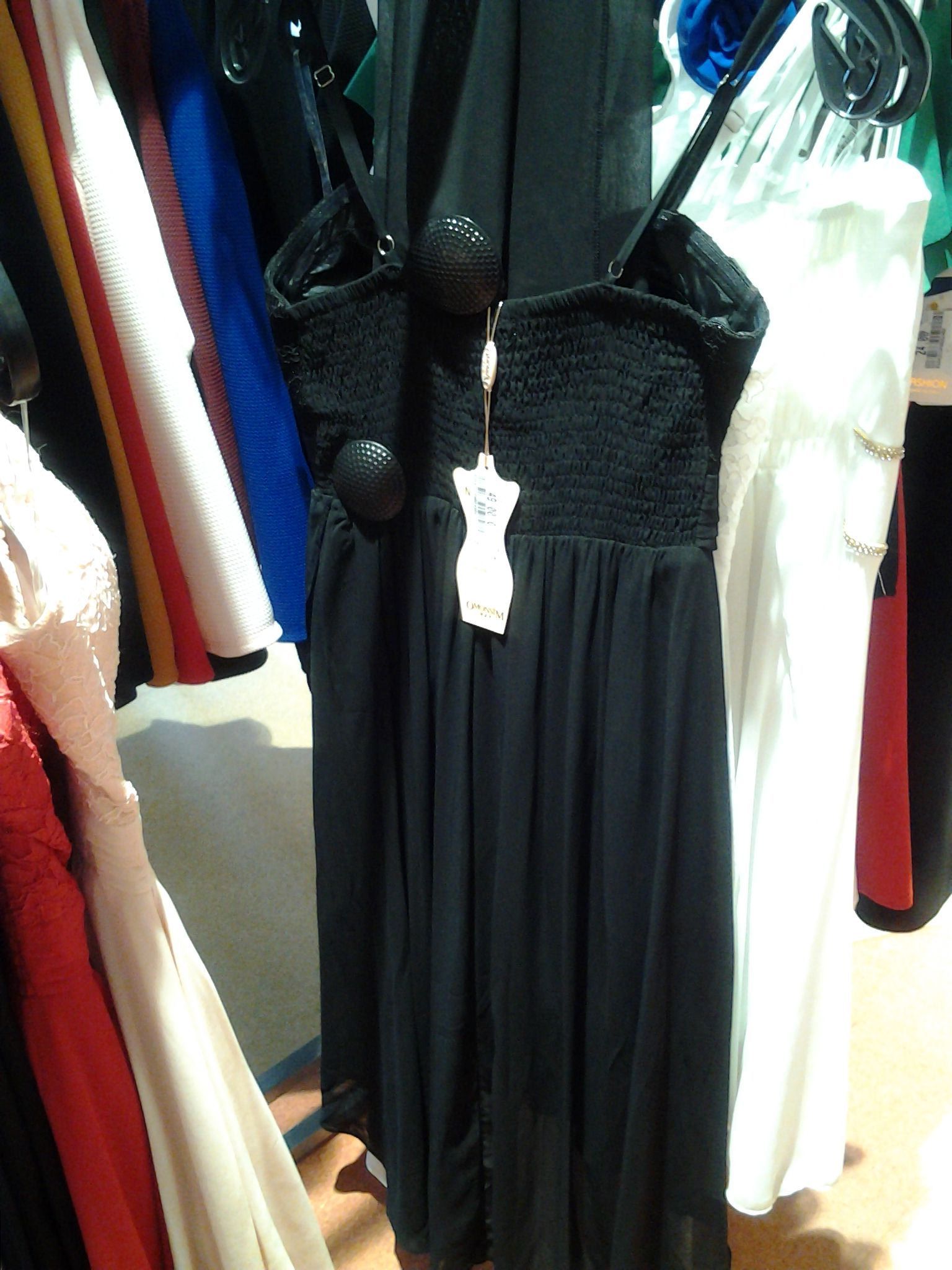 ROBE TAILLE UNIQUE NOIR