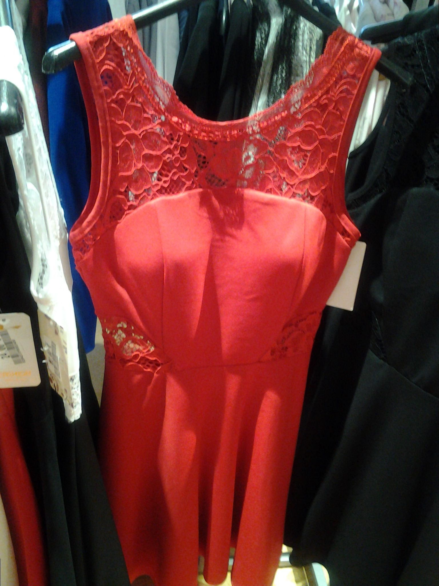 ROBE TAILLE UNIQUE ROUGE