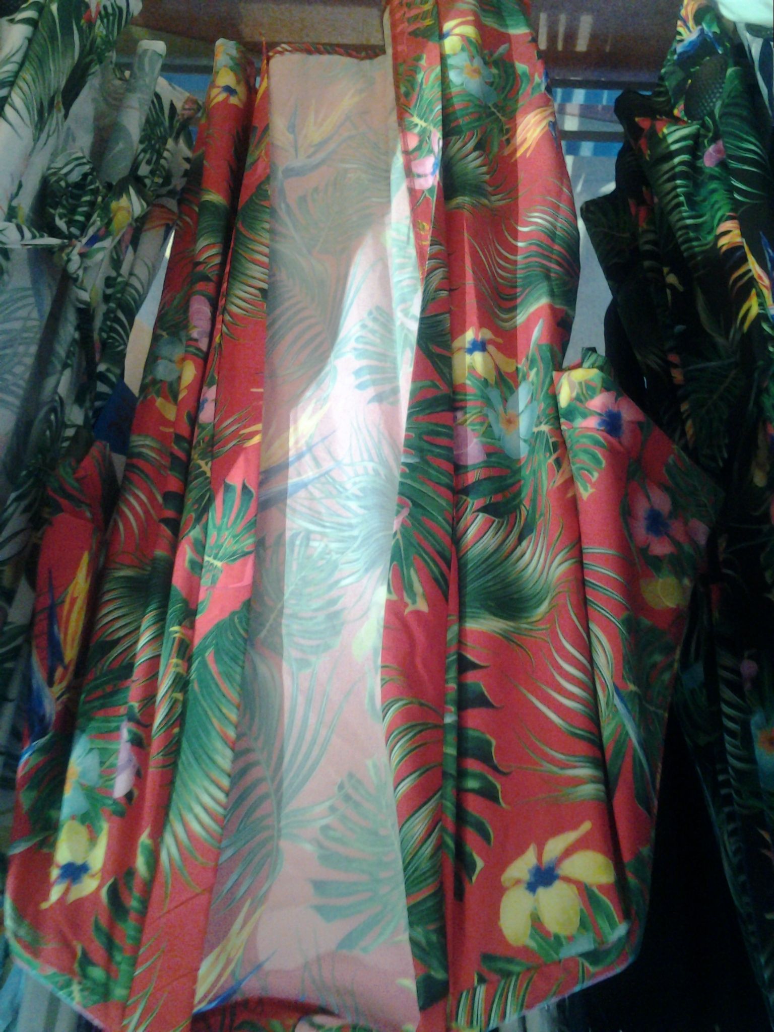 PEIGNOIR TAILLE UNIQUE ROUGE