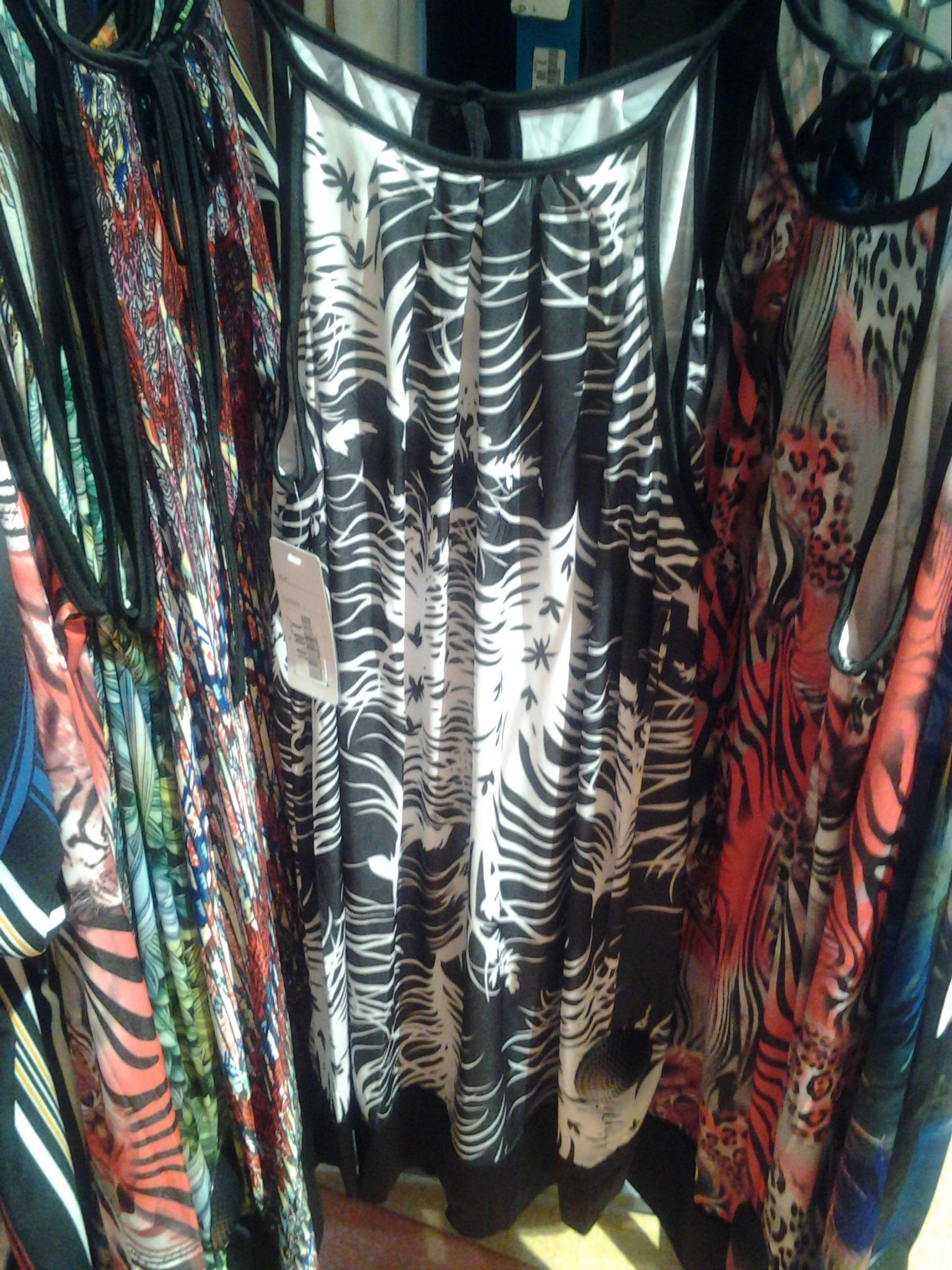 ROBE NEUF TAILLE UNIQUE NOIR