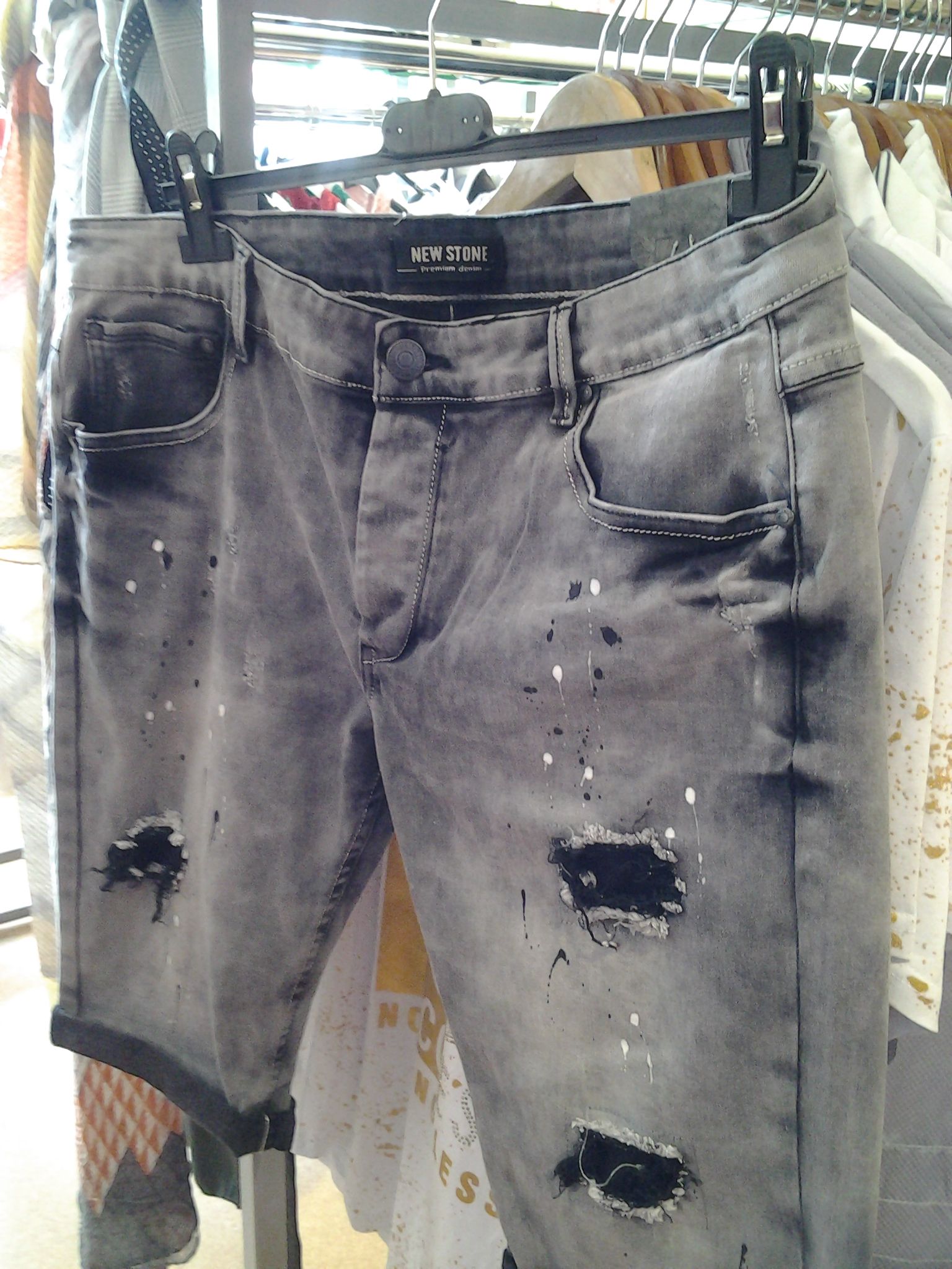 SHORT NEUF JEAN COURT GRIS 36