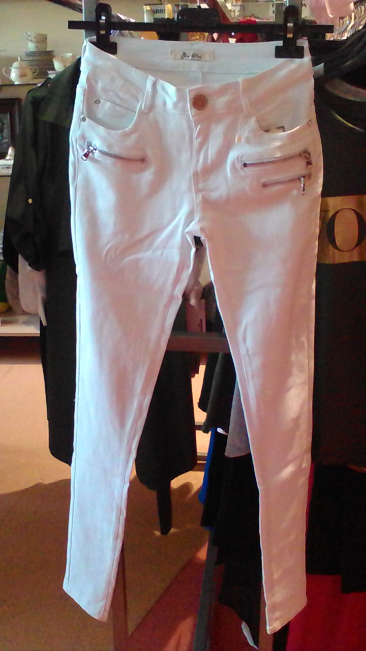 PANTALON JEANS BLANC TAILLE UNIQUE 