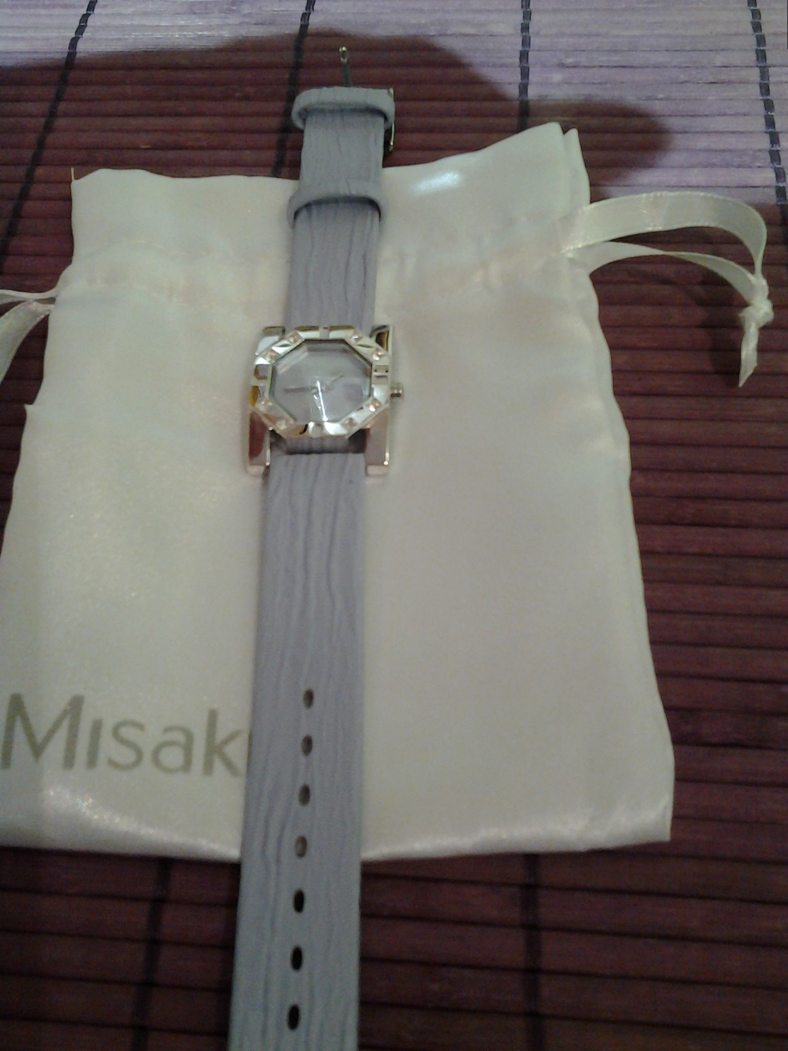 MONTRE NEUF MISAKI SANS PILE