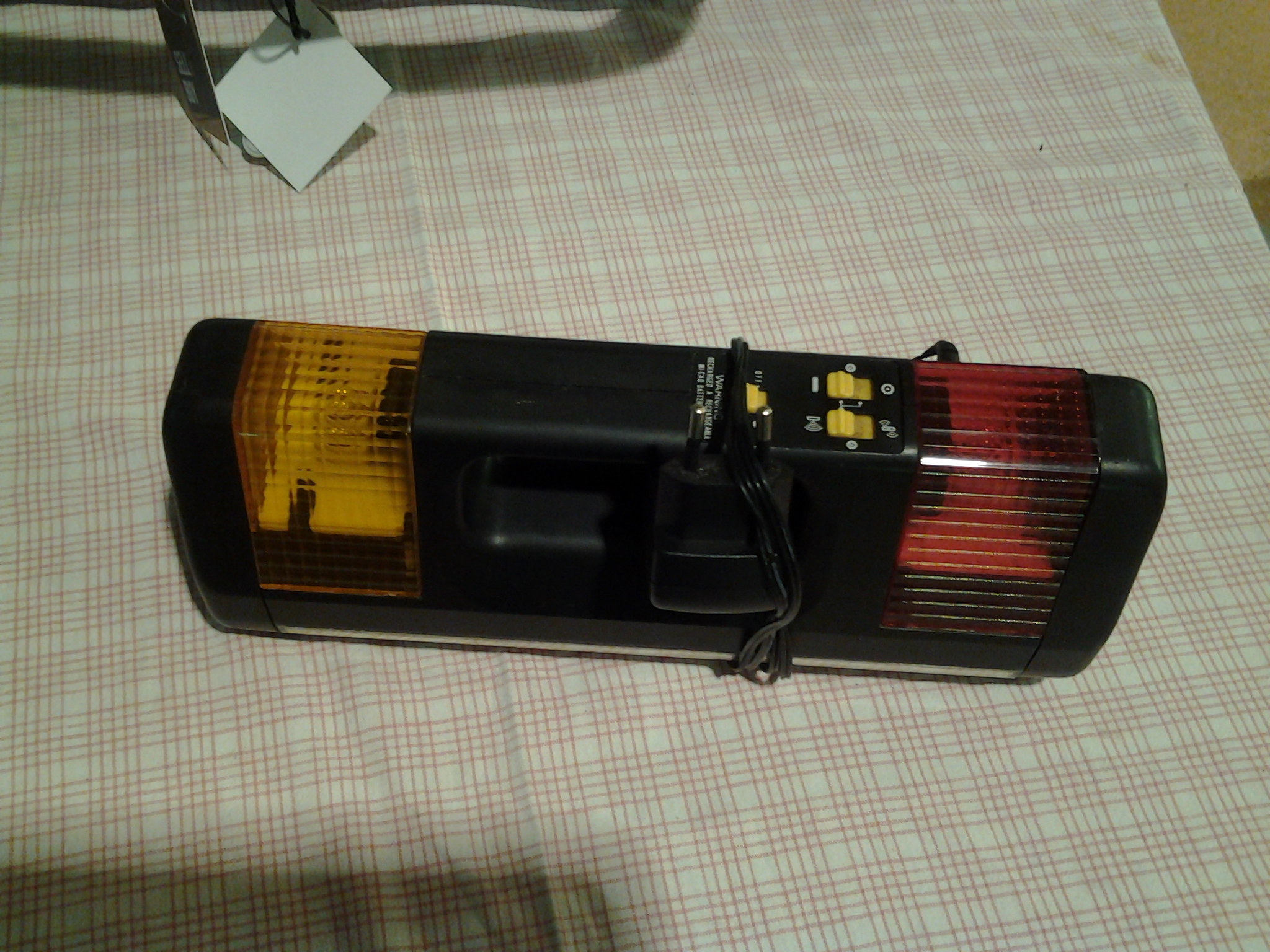 LAMPE DE SECOURS +CABLE