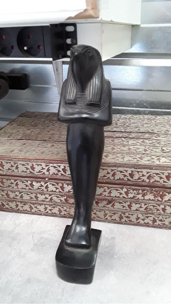 STATUETTE EGYPTIENNE 