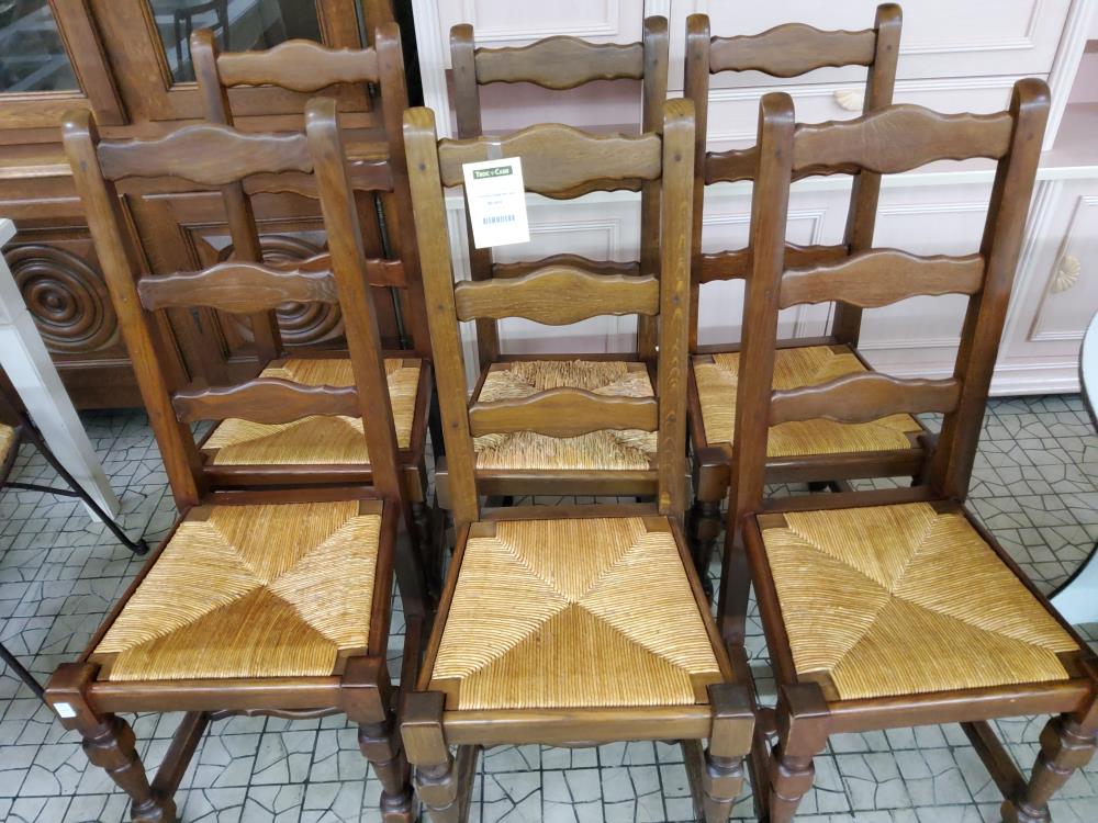 6 CHAISES CHENE PAILLEES