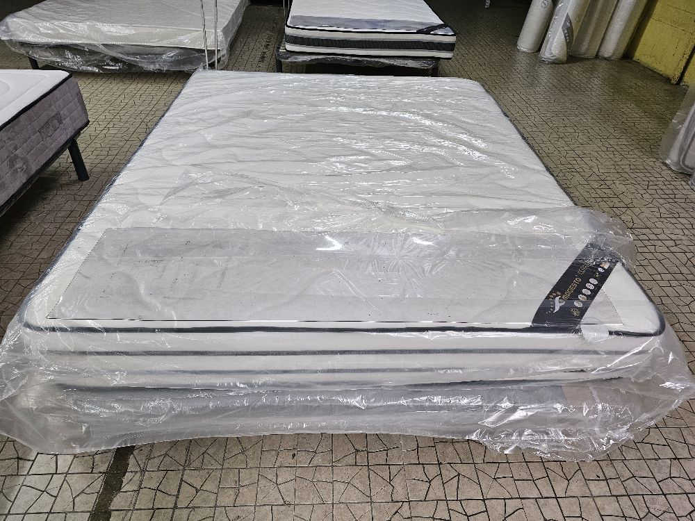 MATELAS ROYAL MEMORY 140X190