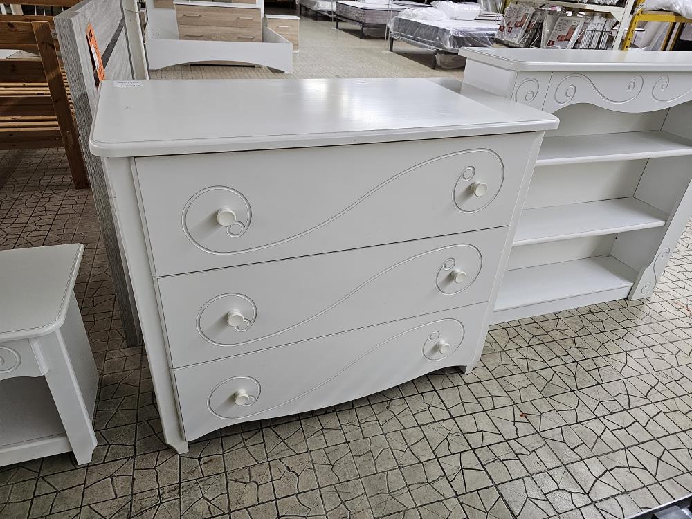COMMODE 3T BLANCHE
