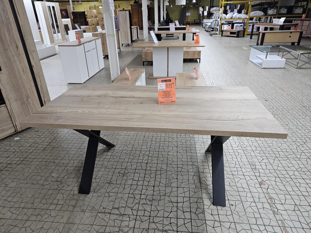 STOUT TABLE 180*90 PIEDS "X"