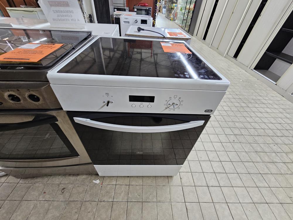 CUISINIERE INDUCTION FAURE