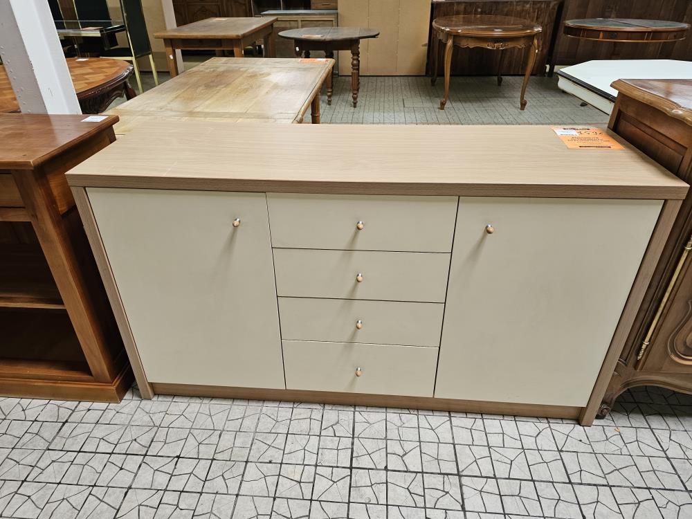 BUFFET BAS MODERNE 2P 4T CREME ET HETRE