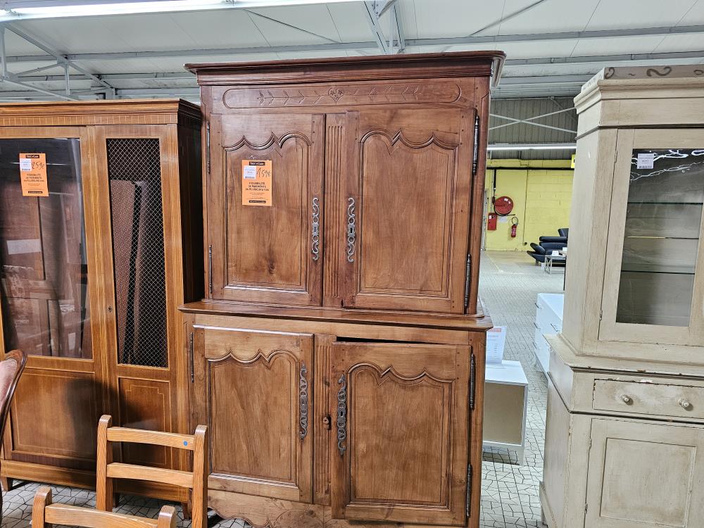 BUFFET 2 CORPS MERISIER