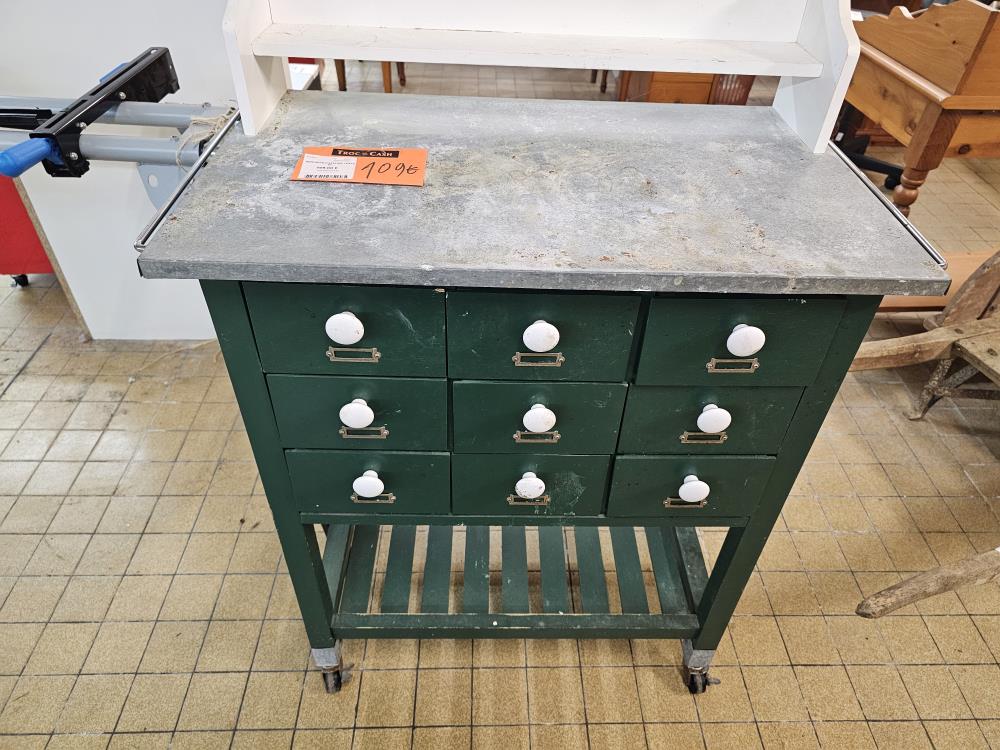 SERVANTE D'ATELIER VERTE 9T