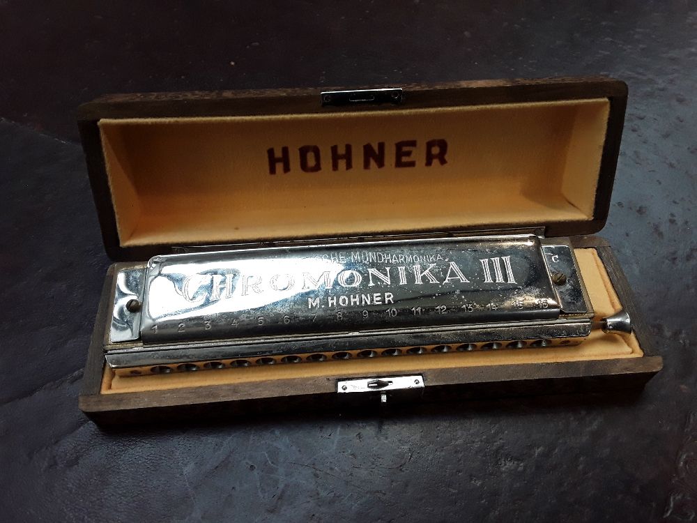 HARMONICA CHROMATIQUE III M.HONNER MADE IN GERMANY occasion Depostorage