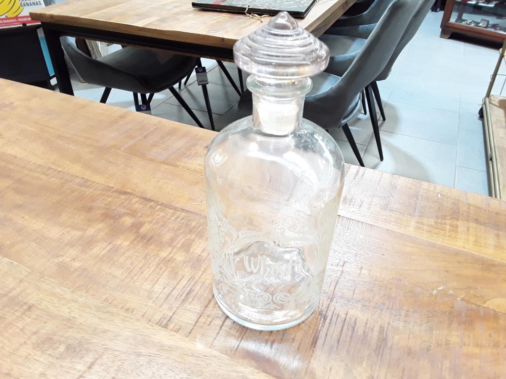 CARAFE À WHISKY  1900