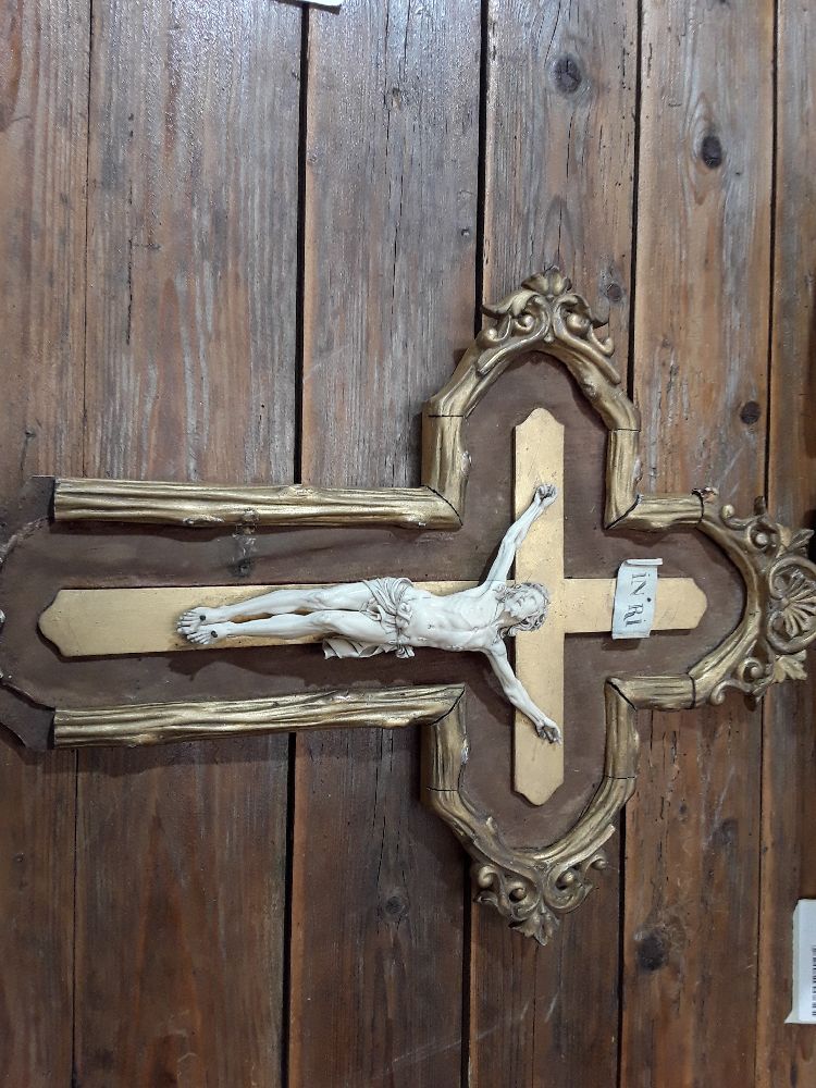 CHRIST 18EME ART RELIGIEUX SUR CROIX 19EME