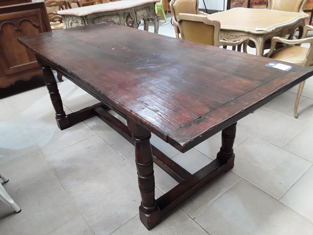 TABLE DE FERME EN CHENE MASSIF CHIMACIENNE 