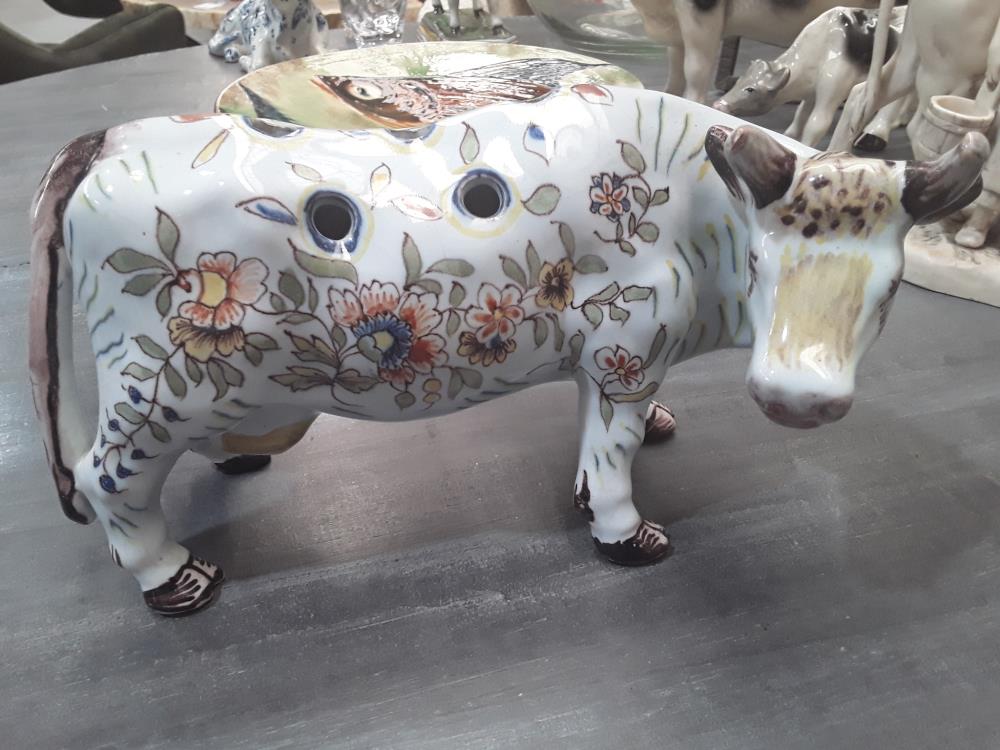 VACHE EN FAIENCE FOURMAINTRAUX DEVRE 