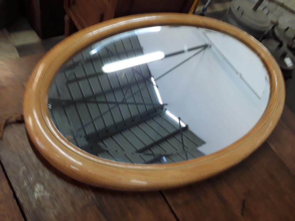 MIROIR OVALE 