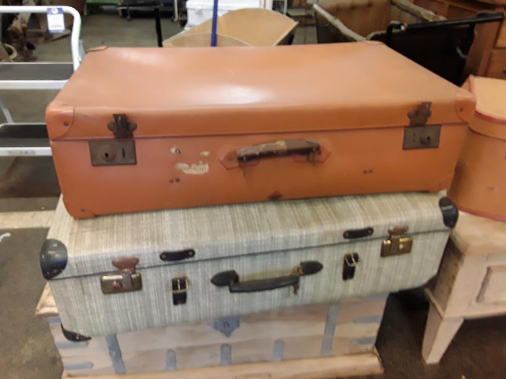 VALISE EN CARTON VINTAGE DECO