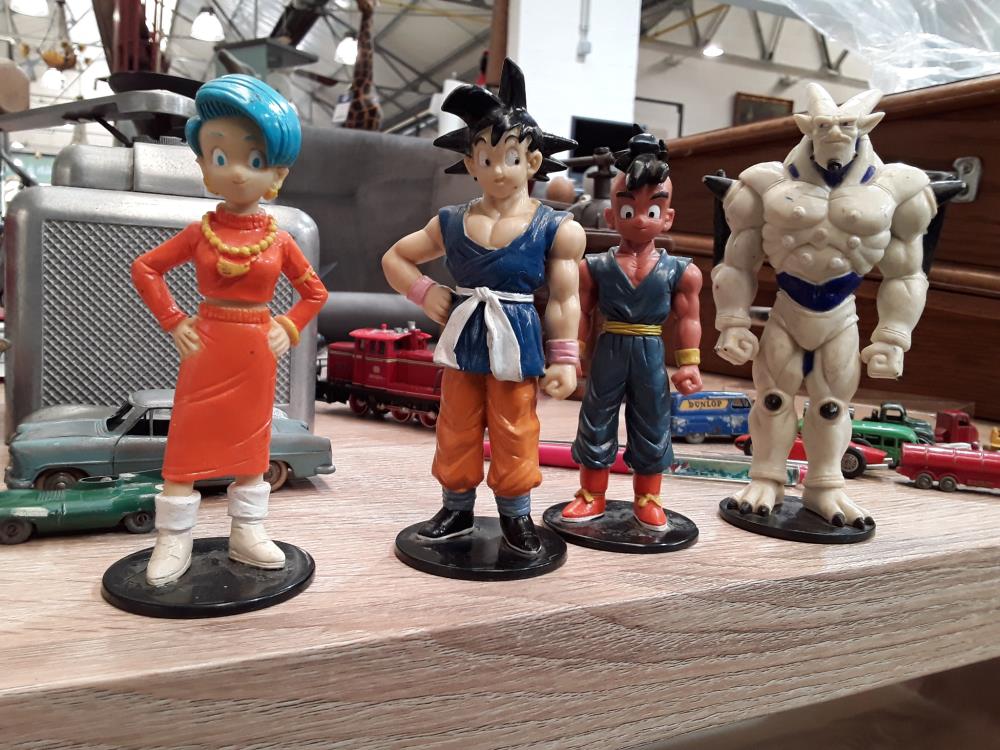 COLLECTION DRAGON BALL GT 4 PERSONNAGES 1996