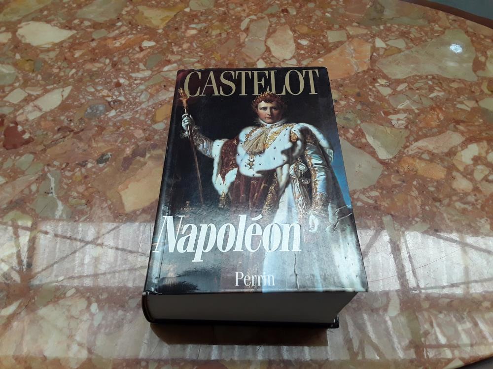 NAPOLÉON - ANDRÉ CASTELOT (2001)