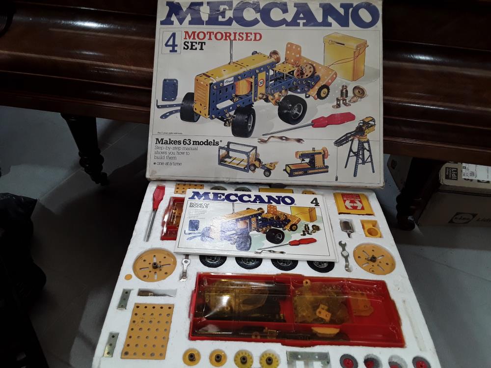 BOITE MECCANO VINTAGE 