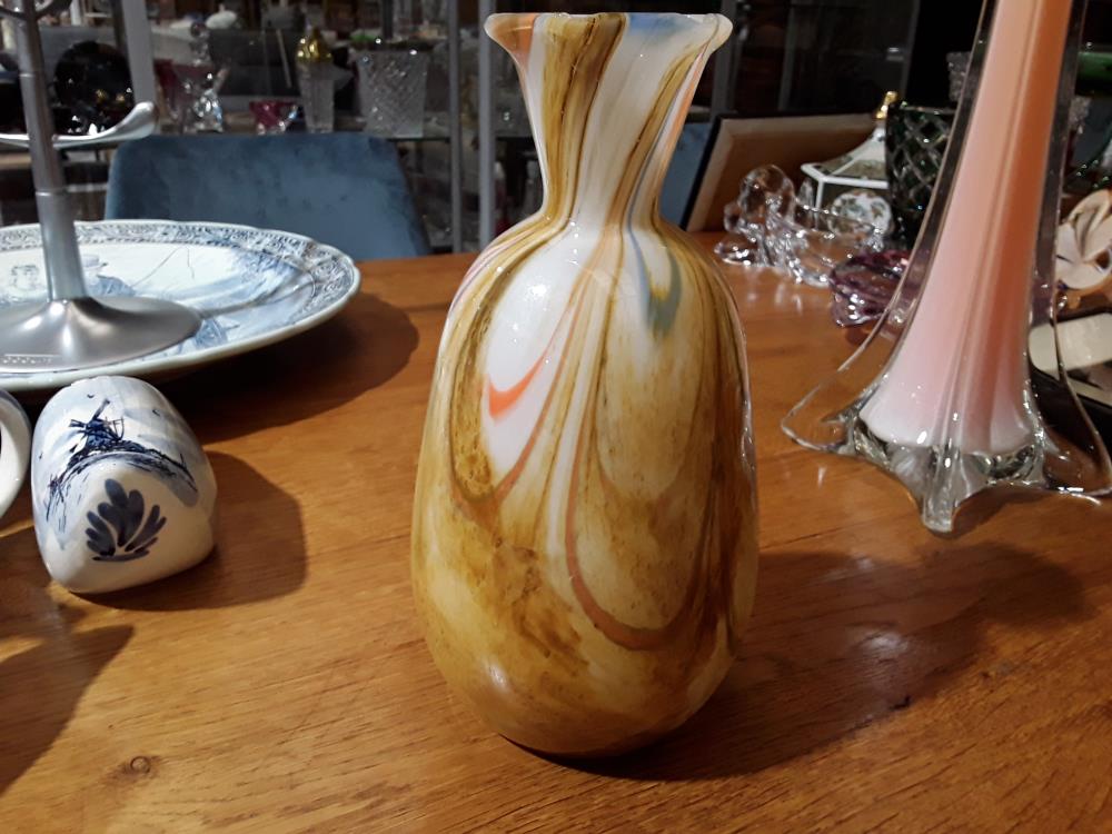 VASE EN VERRE COLORÉ ANNEE 60