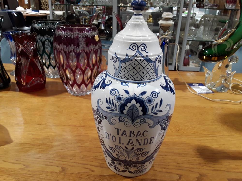 POT A TABAC EN FAIENCE 