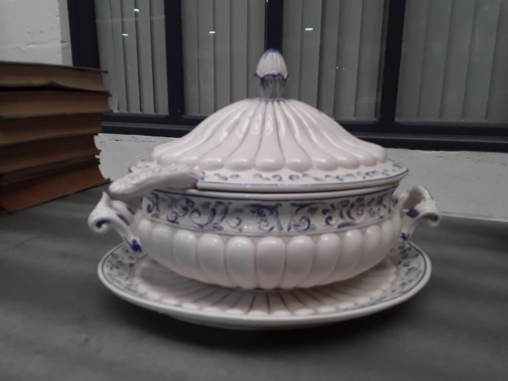 SOUPIERE ITALIENNE FAIENCE 