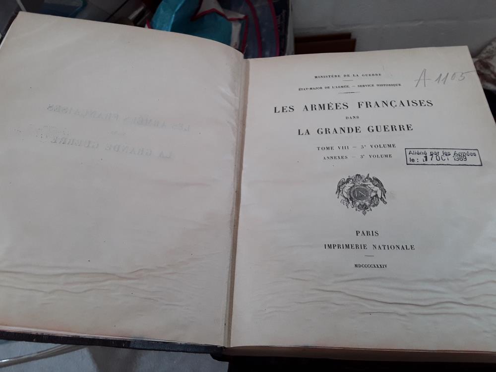 4 LIVRES ARMÉES FRANÇAISES TOME VIII 3EME VOLUME ET 3 ANNEXES 1918